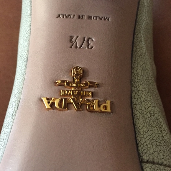 Prada white 3-strap Mary Janes size 37.5 - Picture 6 of 6